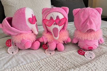 Youtooz Diva Ghostface 9” Plush – Pink Ghost Face – NEW w/ Tags