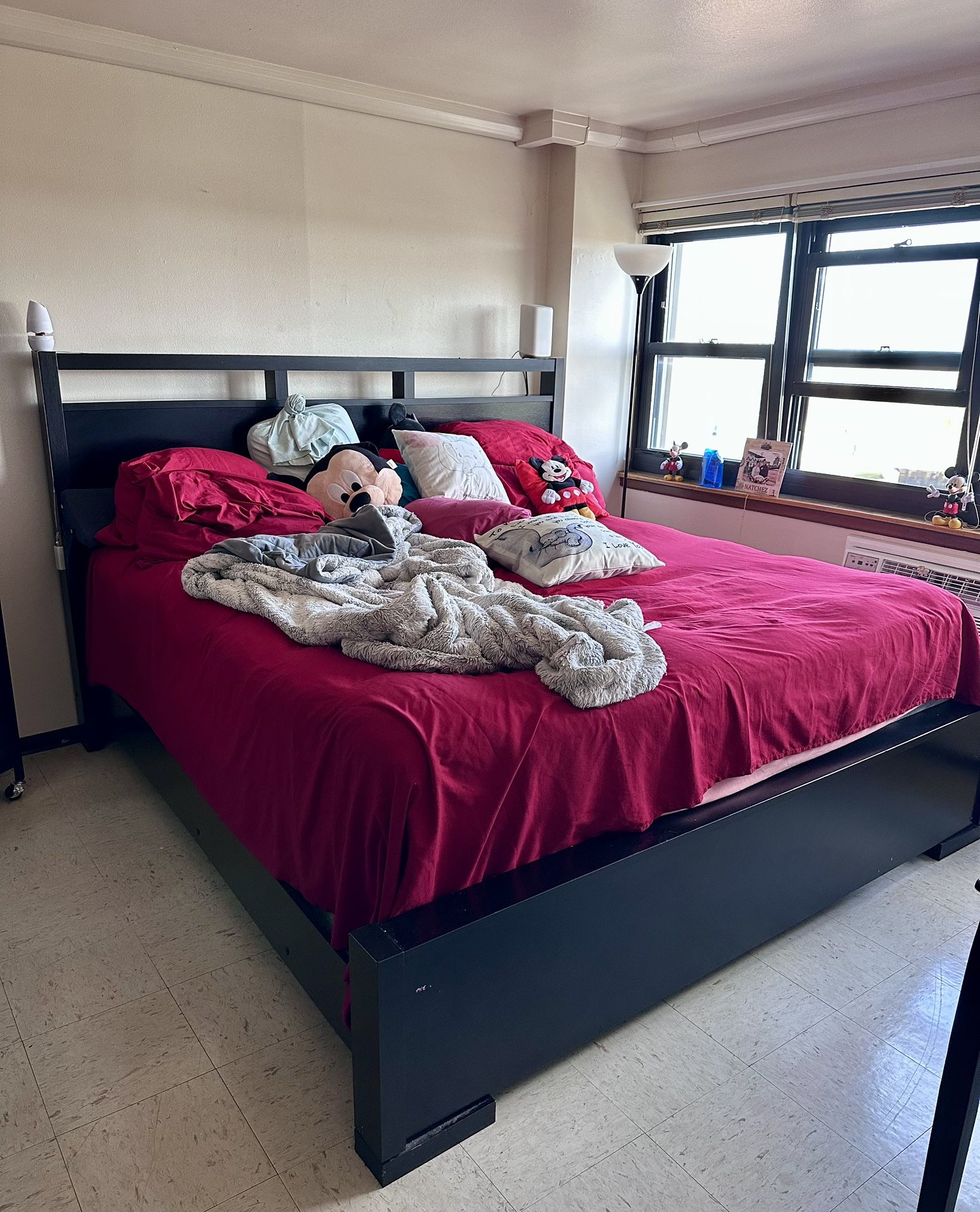 Cal king Bed With Mattress 