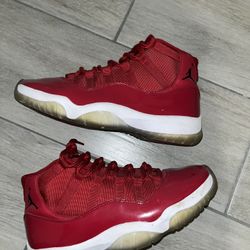 Air jordan 11s retro "win like 96" size 8.5