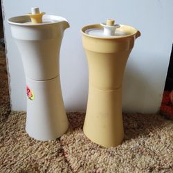 Vintage  Tupperware  Vinegar And  Oil Cruets
