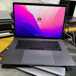 MacBook Pro 2018 500gb 16gb Ram I9 Core