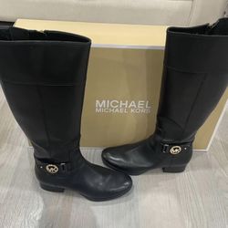 Boots Women Mk Size 7.5 Used 1 Time 