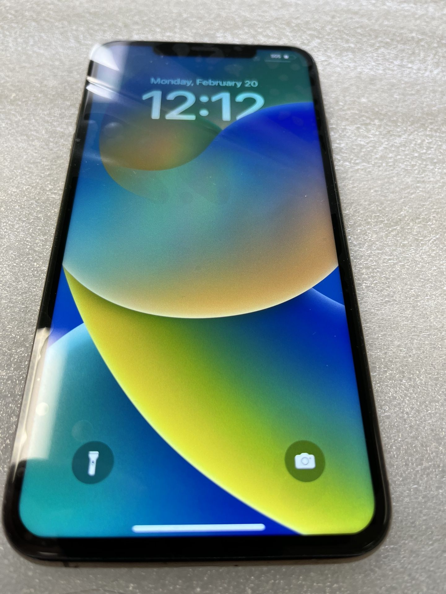 Iphone Xs Max Tmobile Sprint Metro Family Mobile Simmple Mobile 64 Gb. Good Condition.