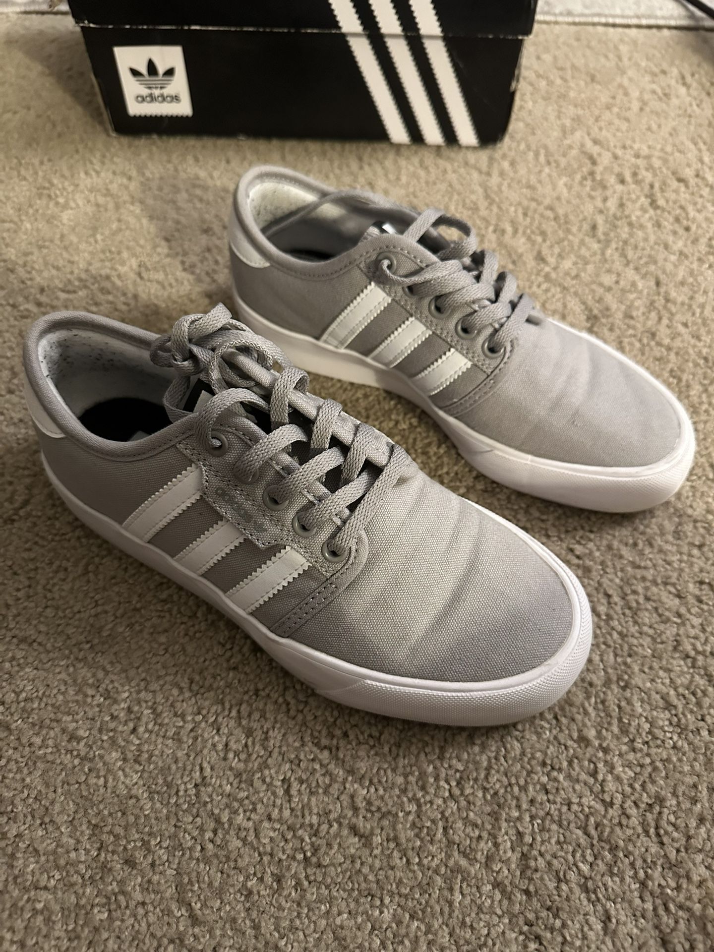 Adidas Seeley J