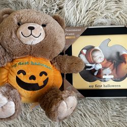 My first Halloween teddy bear-pumpkin & frame 5”x7” new