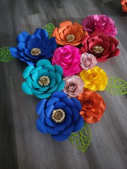 Fiesta Mexican Dia De Los Muertos Paper Flowers/  Flores De Papel 