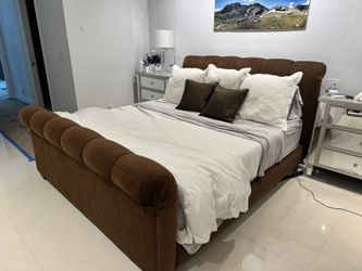 Custom Brown Chenille Tufted King Size Bed 