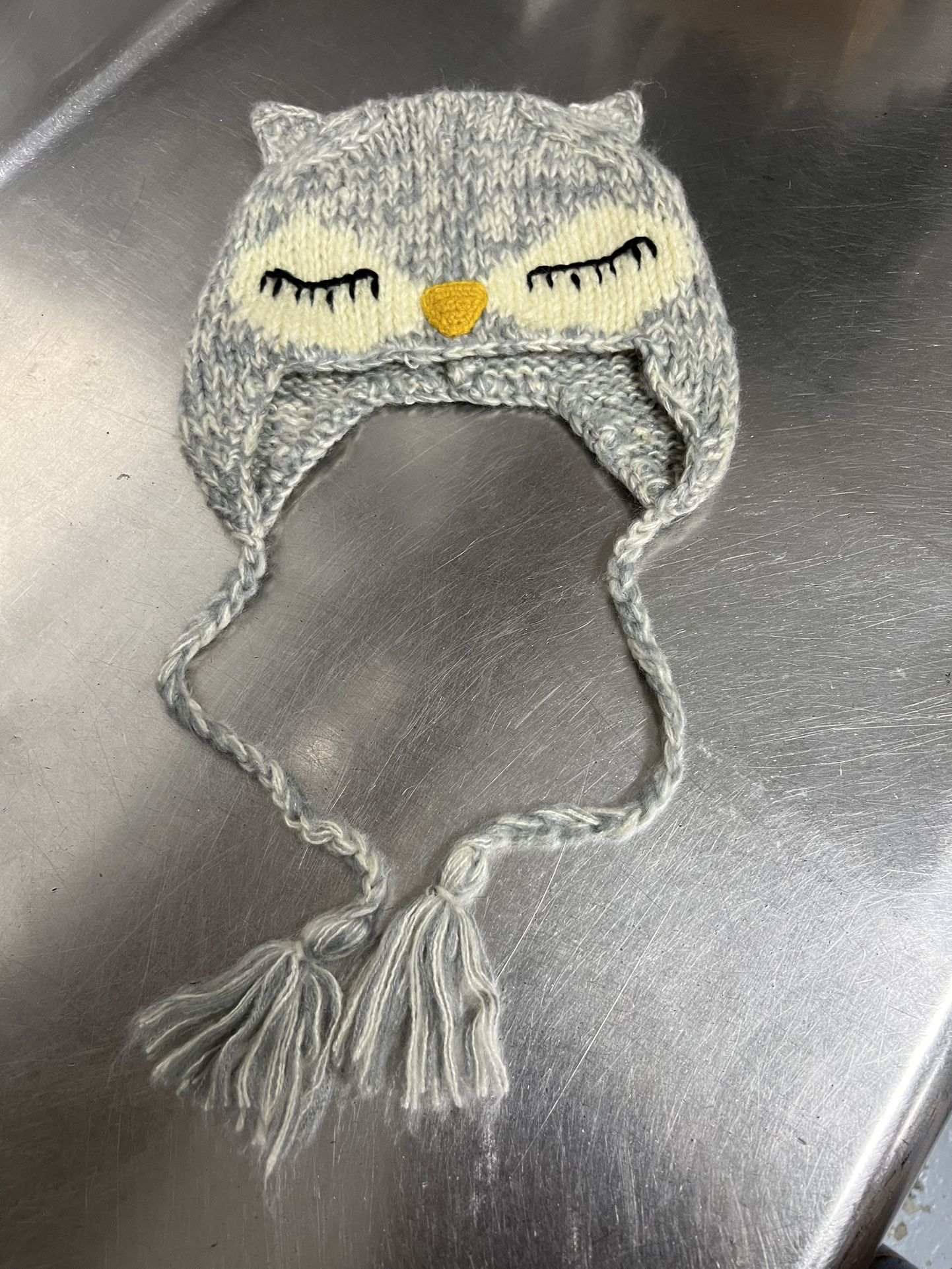 Charming Charlie Gray Owl Beanie - One Size - EUC
