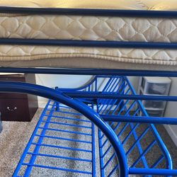 Bunk bed / Futon