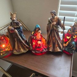 Vintage Ceramic Nativity Light Up Statues Set Or Snowman House