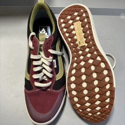 Mens Van  Ultra Cush Size 11.5 