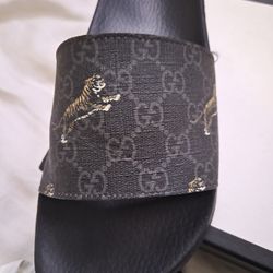 Tiger Supreme Gucc Slides 