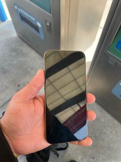 iPhone 15 pro max locked