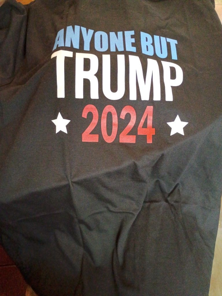Large Men's Graphic T-Shirt
