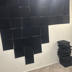 Acoustic Panels Used in Home Studio 