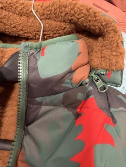 Mini Boden Autumn Leaf Reversible Teddy Puffer Jacket 7-8Y – Camo, New with Tags
