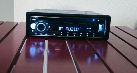 Estereo Pioneer Bluetooth  3 salidas