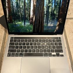 MacBook Pro (M1 Chip Model)