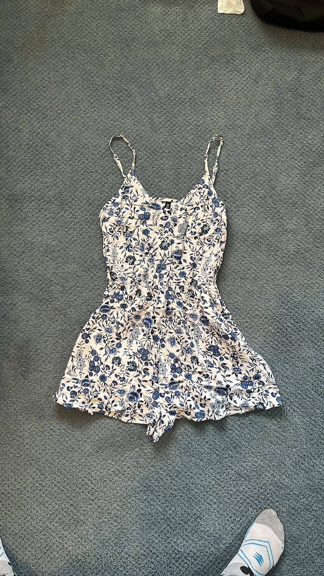 H&M Floral Blue & White Romper Size 2