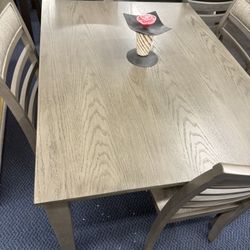 Dining Table Set 