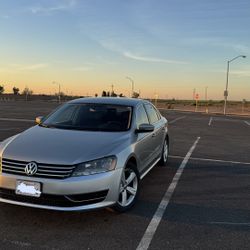 2014 Volkswagen Passat SE