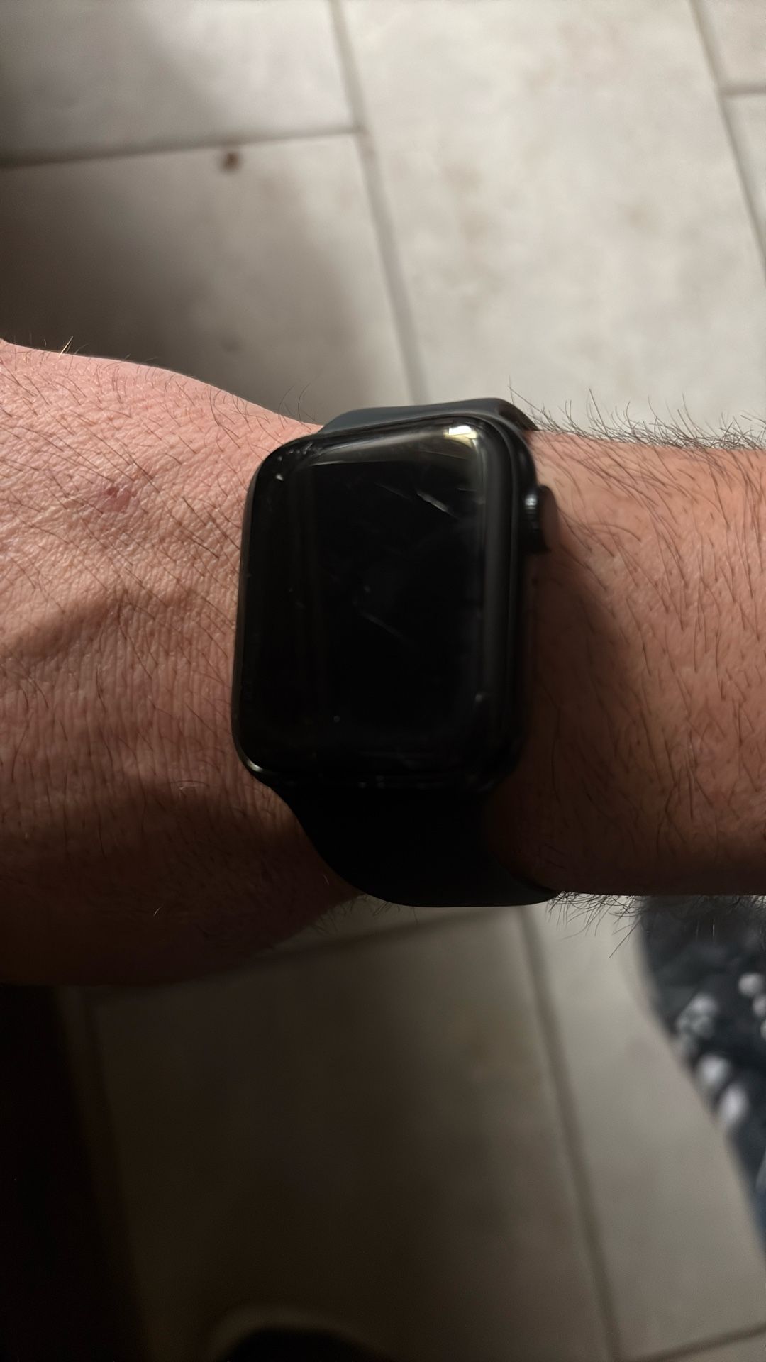 Iwatch. GPS+ Cellular