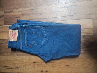 Levi's jeen