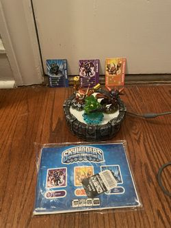 Skylander Portal And 3 Skylander
