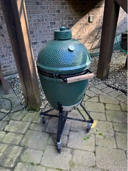 Big Green Egg - L