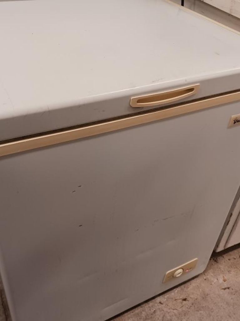 Magic Chef Deep Freezer for Sale in Graham, WA OfferUp