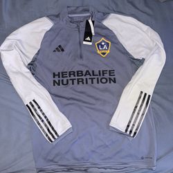 LA Galaxy Sweater Size Large