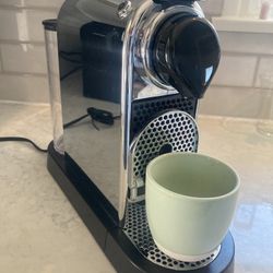 Nespresso Coffee Maker Type C112