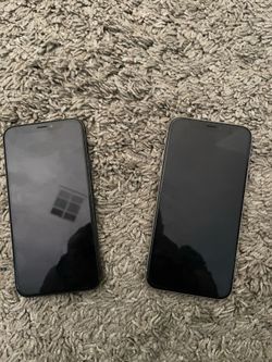 Two iphone X 64 gb - FOR PARTS ONLY