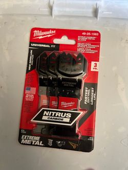 Milwaukee 1-3/8 in. Nitrus Carbide Universal Fit Extreme Metal Cutting Oscillating Multi-Tool Blade
