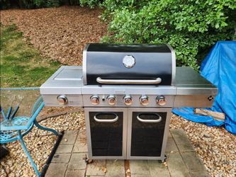 Members Mark gas grill