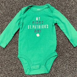 Carters boy or girl 12 Month My First St Patricks Day onesie