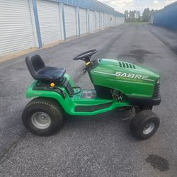 John Deere Sabre