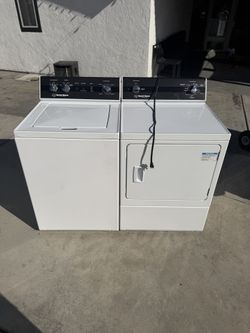 Speed Queen TR5 Washer And Gas Dryer Set • Free Local Delivery