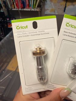Cricut Tips and supplies for engraving and baggies to sell.
