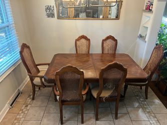 Full vintage dining set with 6 chairs