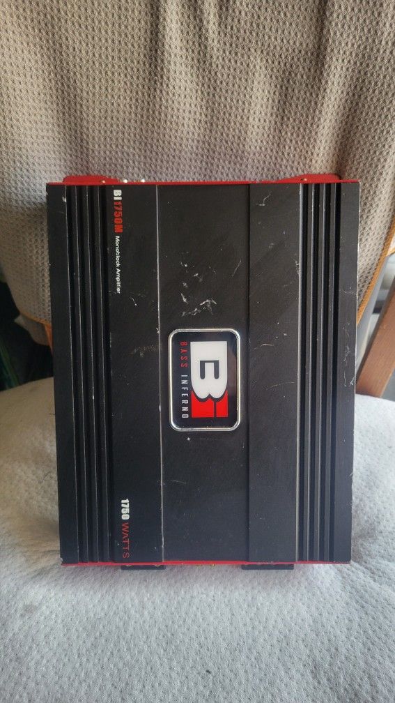 Amplifier 1750 Watts Bass Inferno