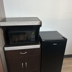 Complete Mini Kitchen Setup (Refrigerator And Microwave Included)