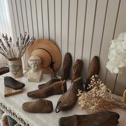 Charming Antique Shoe Molds 