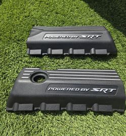 DODGE CHARGER 15-23 VALVE COVER
