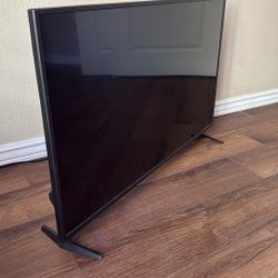 Insignia 42 Inch Roku TV