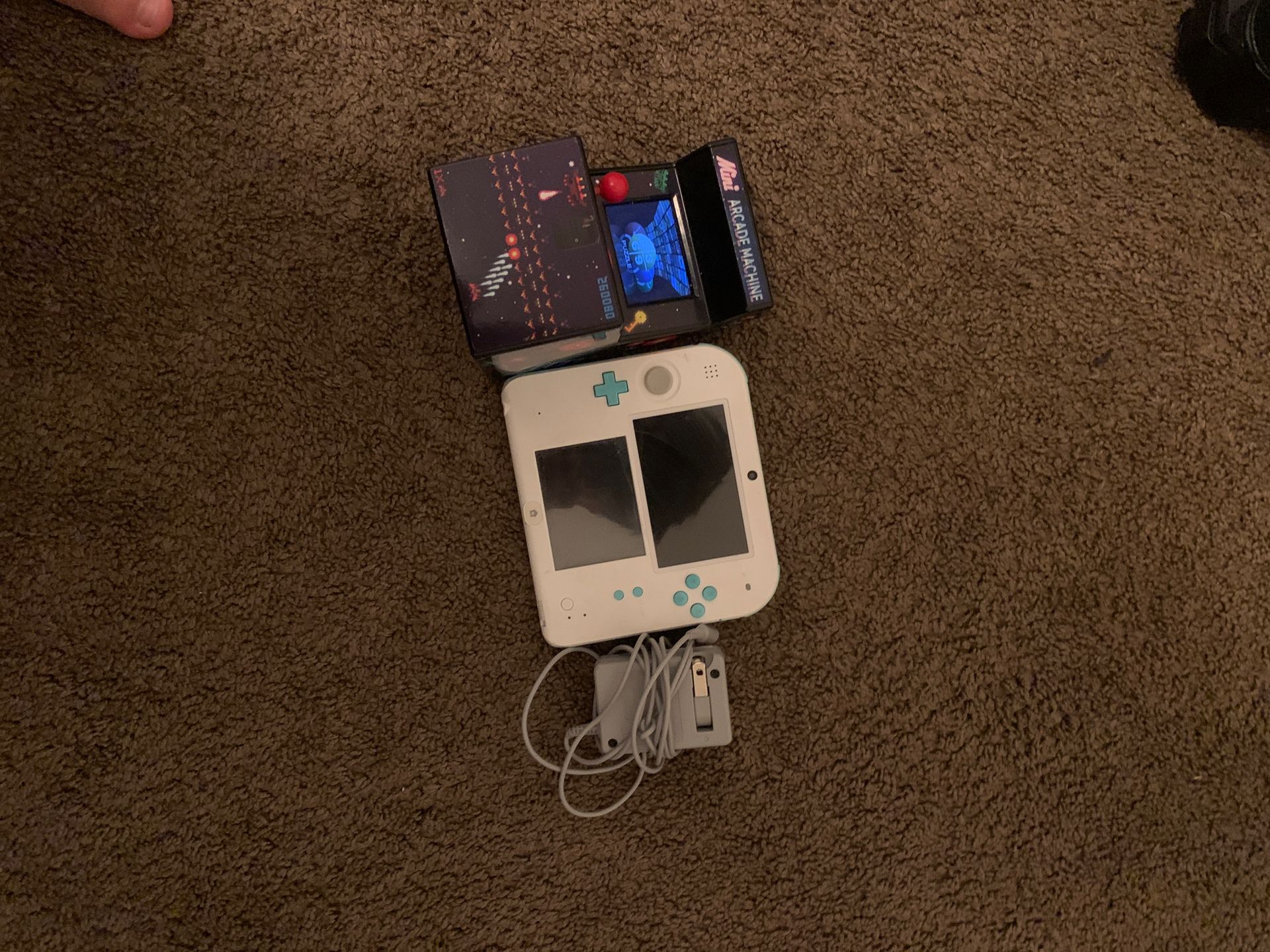 Nintendo 2ds and mini arcade