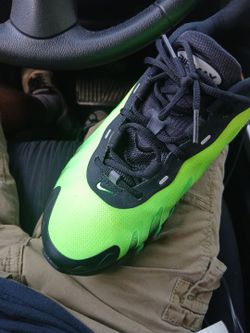 Nike airmax green size 9