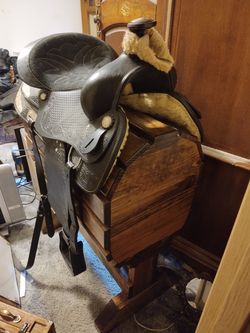 Saddle and Stand