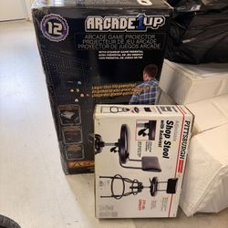 Arcade1up & Stool Bundle 