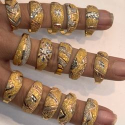 10k Gold Ladies Ring